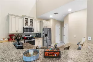 109 Burnt Pine Dr, Naples, FL 34119 - Photo 19