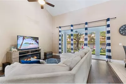 109 Burnt Pine Dr, Naples, FL 34119 - Photo 13