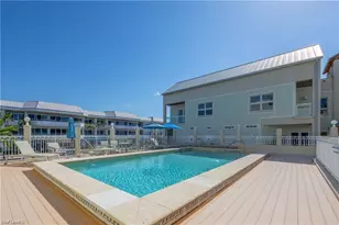 1001 10th Ave S, Naples, FL 34102 - Photo 5