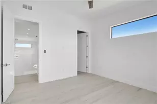 596 97th Ave N, Naples, FL 34108 - Photo 25