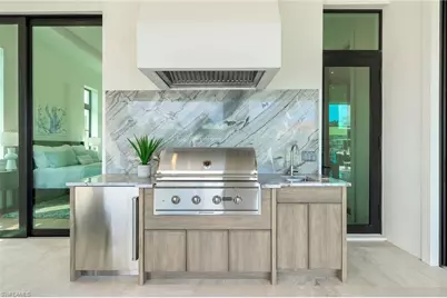 960 Iris Ct, Marco Island, FL 34145 - Photo 41