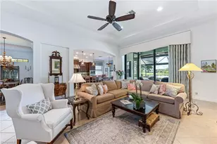 12348 Wisteria Dr, Naples, FL 34120 - Photo 9