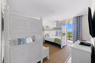 1050 Borghese Ln, Naples, FL 34114 - Photo 27