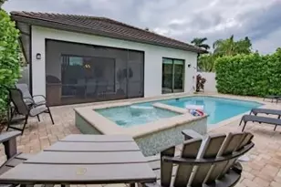 631 100th Ave N, Naples, FL 34108 - Photo 17