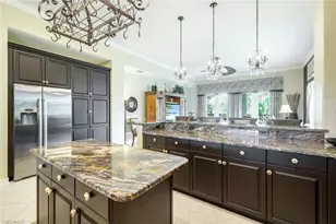 2826 Tiburon Blvd E, Naples, FL 34109 - Photo 7