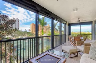 8720 Bay Colony Dr, Naples, FL 34108 - Photo 3