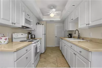 2600 Gulf Shore Blvd N #52, Naples, FL 34103 - Photo 15