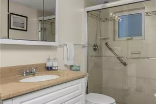 2600 Gulf Shore Blvd N, Naples, FL 34103 - Photo 25