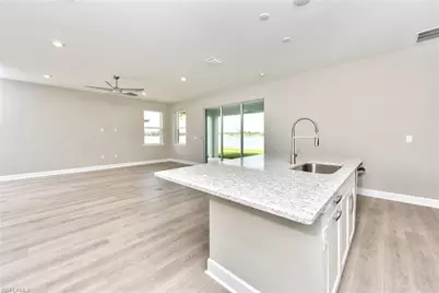 2066 Grove Dr, Naples, FL 34120 - Photo 9