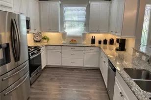 8328 Lucello Terrace N, Naples, FL 34114 - Photo 5