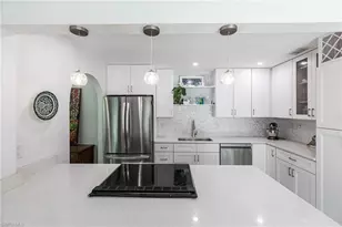 1323 Solana Rd, Naples, FL 34103 - Photo 11