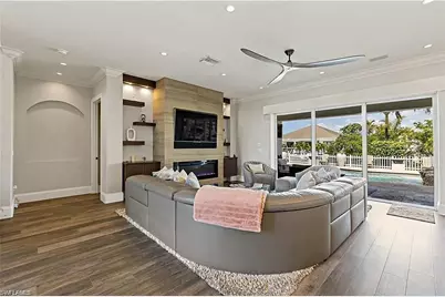 1435 Osprey Ave, Naples, FL 34102 - Photo 9