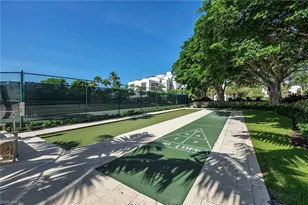 2400 Gulf Shore Blvd N, Naples, FL 34103 - Photo 45