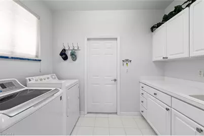 28448 Highgate Dr, Bonita Springs, FL 34135 - Photo 17