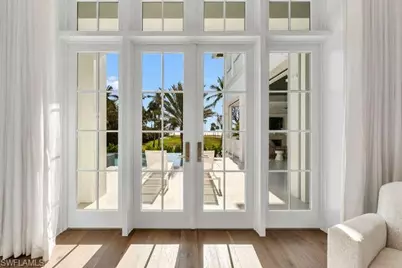 1835 Gulf Shore Blvd S, Naples, FL 34102 - Photo 17