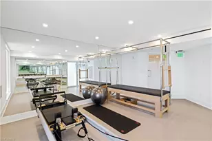 8111 Bay Colony Dr, Naples, FL 34108 - Photo 33