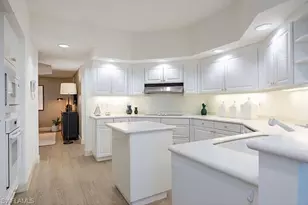 8990 Bay Colony Dr, Naples, FL 34108 - Photo 7