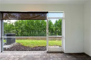 15091 Wildflower Cir, Naples, FL 34119 - Photo 13