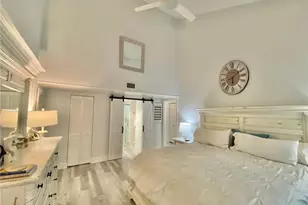 871 Meadowland Dr, Naples, FL 34108 - Photo 17