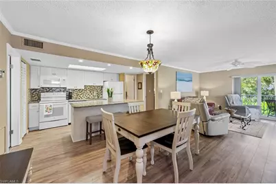 256 Palm Dr #6, Naples, FL 34112 - Photo 9