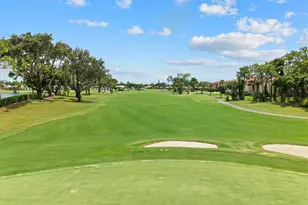 1001 Foxfire Ln, Naples, FL 34104 - Photo 33