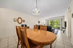 1001 Foxfire Ln, Naples, FL 34104 - Photo 11