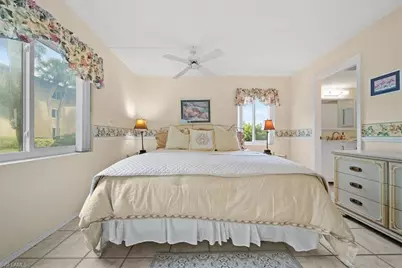 1001 Foxfire Ln #102, Naples, FL 34104 - Photo 17