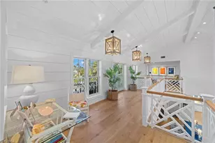 390 Windward Way, Naples, FL 34103 - Photo 27