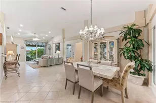 2565 Aspen Creek Ln, Naples, FL 34119 - Photo 7