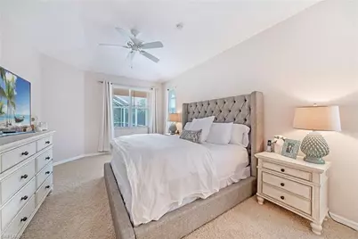 1032 Tivoli Ln, Naples, FL 34104 - Photo 7