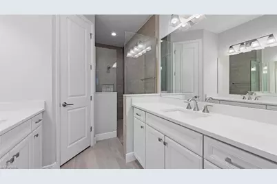 4592 Skysail Dr, Naples, FL 34120 - Photo 23