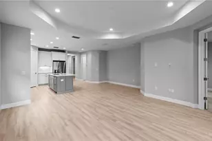 4592 Skysail Dr, Naples, FL 34120 - Photo 7