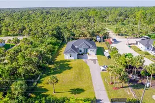 3502 40th Ave SE, Naples, FL 34117 - Photo 7
