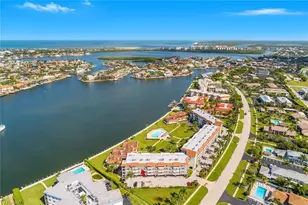 730 W Elkcam Cir, Marco Island, FL 34145 - Photo 7