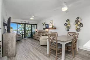 730 W Elkcam Cir, Marco Island, FL 34145 - Photo 21