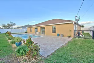512 Skyline Blvd, Cape Coral, FL 33991 - Photo 25