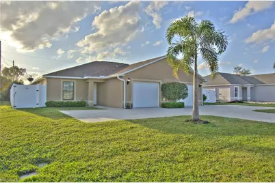 512 Skyline Blvd, Cape Coral, FL 33991 - Photo 3