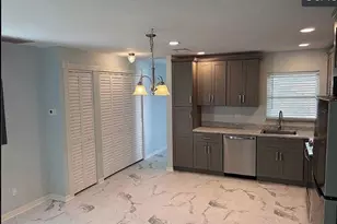 13426 Heald Ln, Fort Myers, FL 33908 - Photo 5