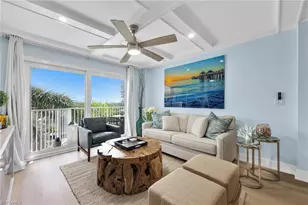 1300 Gulf Shore Blvd N, Naples, FL 34102 - Photo 3