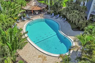 1300 Gulf Shore Blvd N, Naples, FL 34102 - Photo 19