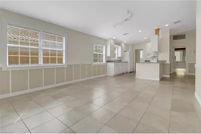 7933 Umberto Ct, Naples, FL 34114 - Photo 3