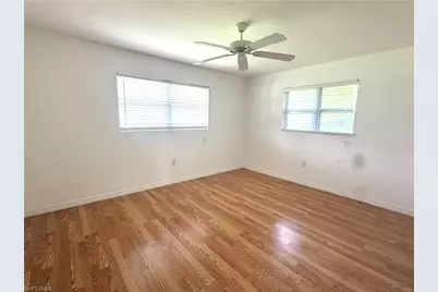 675 Wedge Dr, Naples, FL 34103 - Photo 15