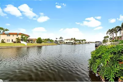 708 Victoria Dr #208, Cape Coral, FL 33904 - Photo 27