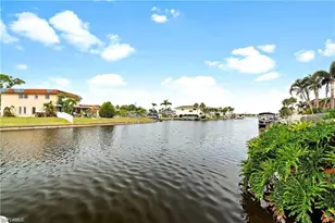 708 Victoria Dr, Cape Coral, FL 33904 - Photo 27
