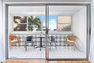 708 Victoria Dr, Cape Coral, FL 33904 - Photo 7