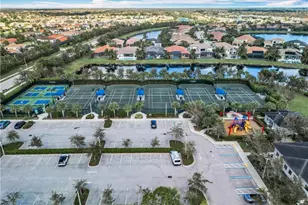 4310 Aurora St, Naples, FL 34119 - Photo 47