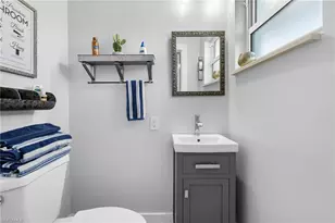 1252 Pompei Ln, Naples, FL 34103 - Photo 35