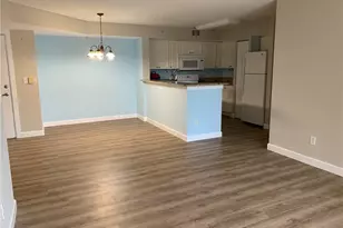 1250 Wildwood Lakes Blvd, Naples, FL 34104 - Photo 17