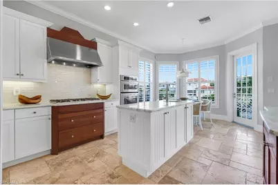 273 Egret Ave, Naples, FL 34108 - Photo 15