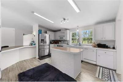 18405 Dykes Rd, Estero, FL 33928 - Photo 5